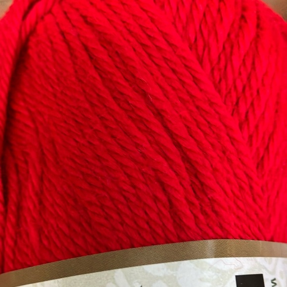 3 balls /packages Bernat Satin Yarn crimson red #04705 - Picture 12 of 16